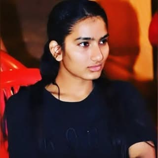 Komal saini