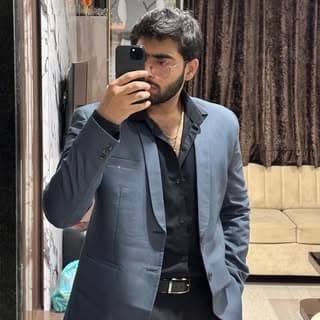 vivan manglani