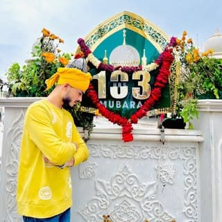 Sarfraz_khan_taji