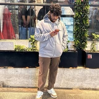 𓆉︎itx me azeez✿︎