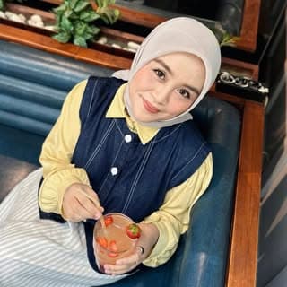 Niken Larasati Warsito