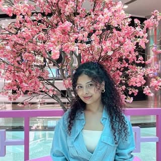 Suhani Sharma | Beauty & UGC Creator