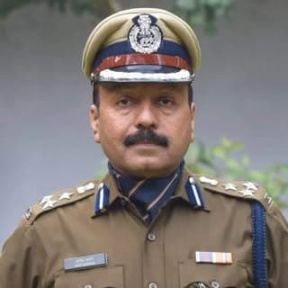 Amit Sanghi IPS