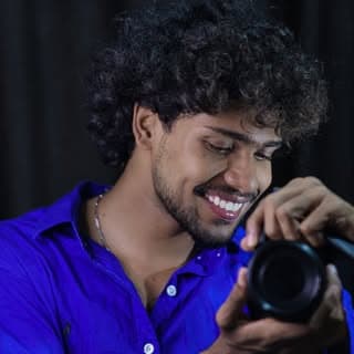 ಆ^🎧