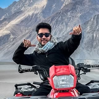 Dharmesh Tata | Content Strategist