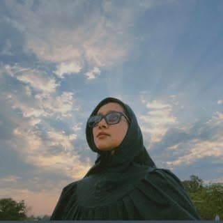 Frames By Salma | Product Photography & content