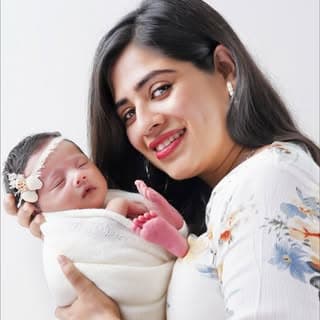 LittleGlove | Mom Influencer