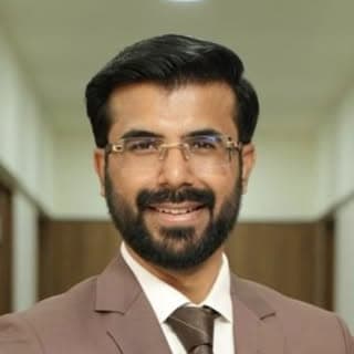Dr Ishan Shah