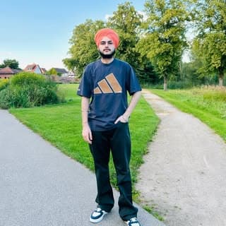 ਅਰਸ਼ ਹੁੰਦਲ