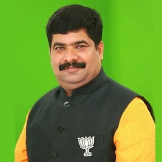 D Vedavyas Kamath