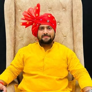 Sooraj Prakash Srivastava (सूरज प्रकाश श्रीवास्तव)
