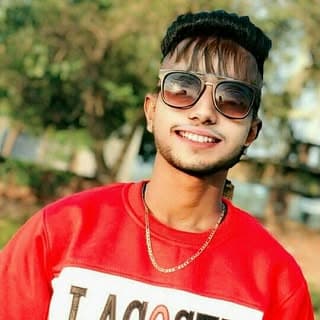 RaVi ShAh😎
