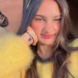 ๐ป^^anjali jha^^๐ผ