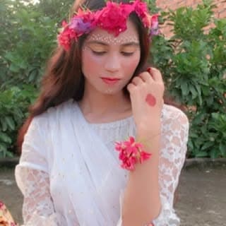 Farha khan โญ๏ธ