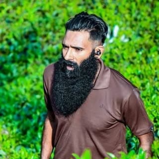 ᴛʜᴀᴅɪᴋᴋᴀʀᴀɴ🧔🇮🇳