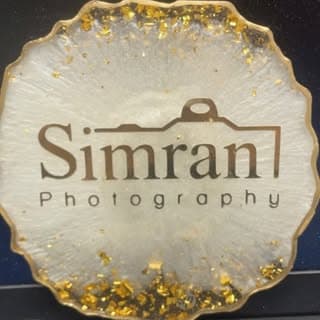 S I M R A N S I N G H📸