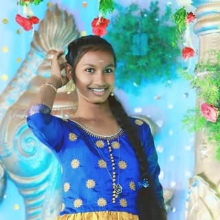 Mudhiraj Gaari Amayi