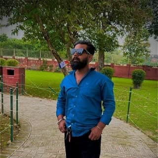 नीरज सरकार कुशीनगर
