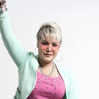 KAUR SIMMY ( SINGER)