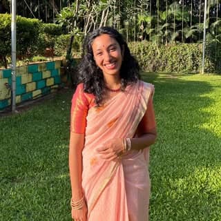Dr.Anandhi