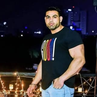 Mohan Bodybuilder