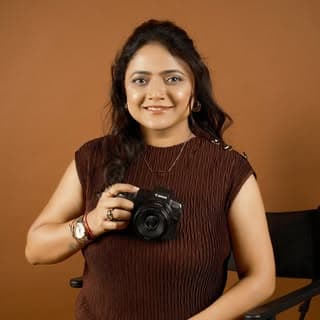 Priyankaa Chauhan Surana| Newborn & Maternity Photographer