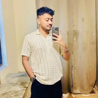 vivek Jaiswal♠️