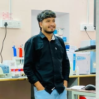 मनीष _चौधरी // लैब टेक्नीशियन 🧑🔬🩻🩺