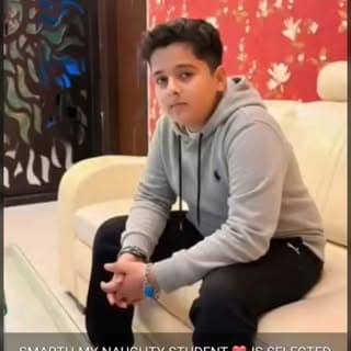 SAMARTH🤴🏻NAAGAR 🔱 (SAM)