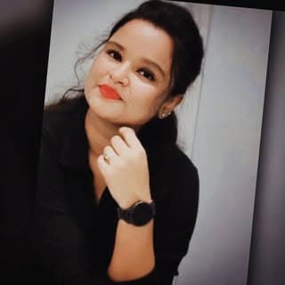 Monalisha (Swaishii🐼♥️)