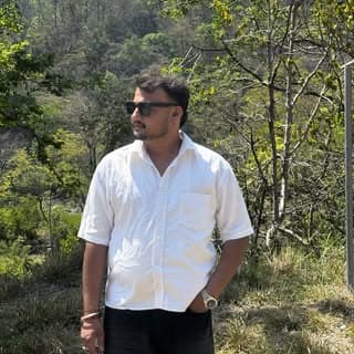 पुलकित भारद्वाज
