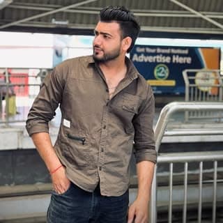 आयुष राठौर ✨