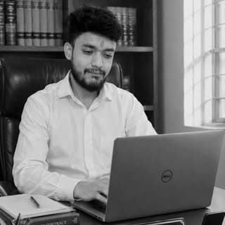 Adv Krishna Mandloi