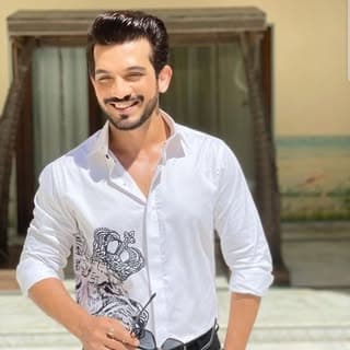 ~ ARJUNER ☺