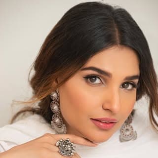 Amna Ilyas (illy)