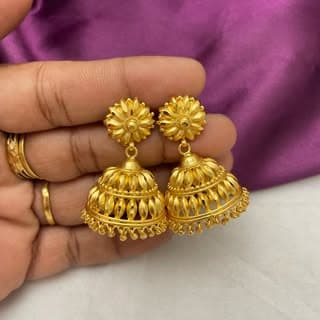 SWATHY MUTHU