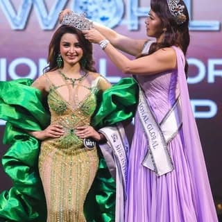 Dr. Shikha Sohil Santhosh