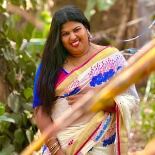 Reshma Cr