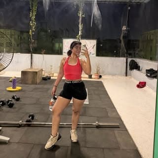 Khushi | Fitness . Lifestyle. Wellness
