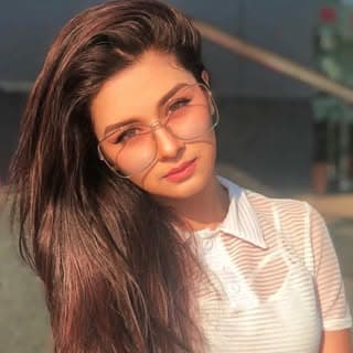 Celebrity Face Rewa