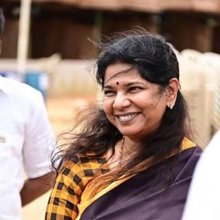Kanimozhi Akka