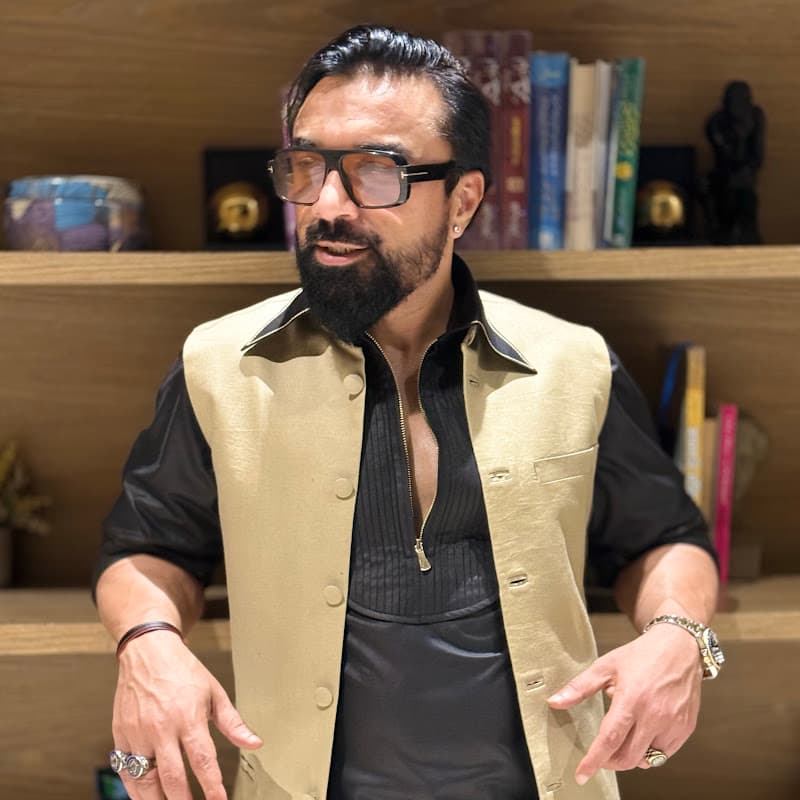Ajaz Khan Official