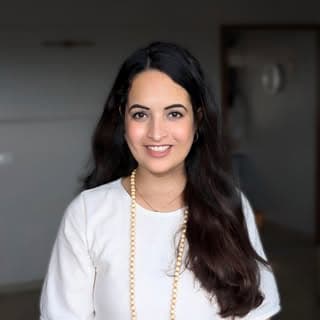 Aakansha Gava | Certified Yoga & Nutrition Coach | Pune
