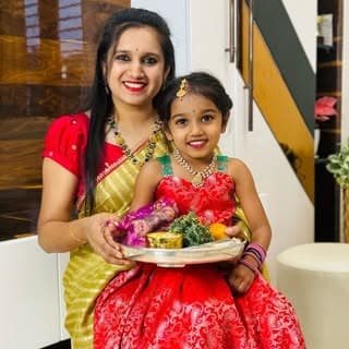 Shru Monavlogs