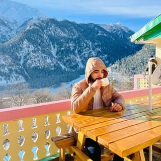 Harsh prathyani