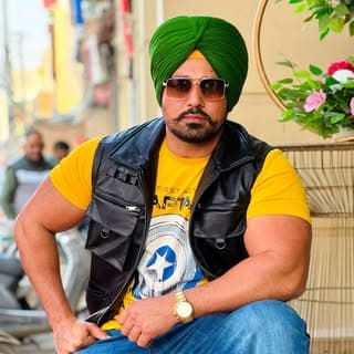 MeEt Nambardar