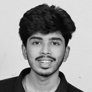 Akhil 🔱