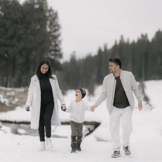 Nidhi and Harshit Shah