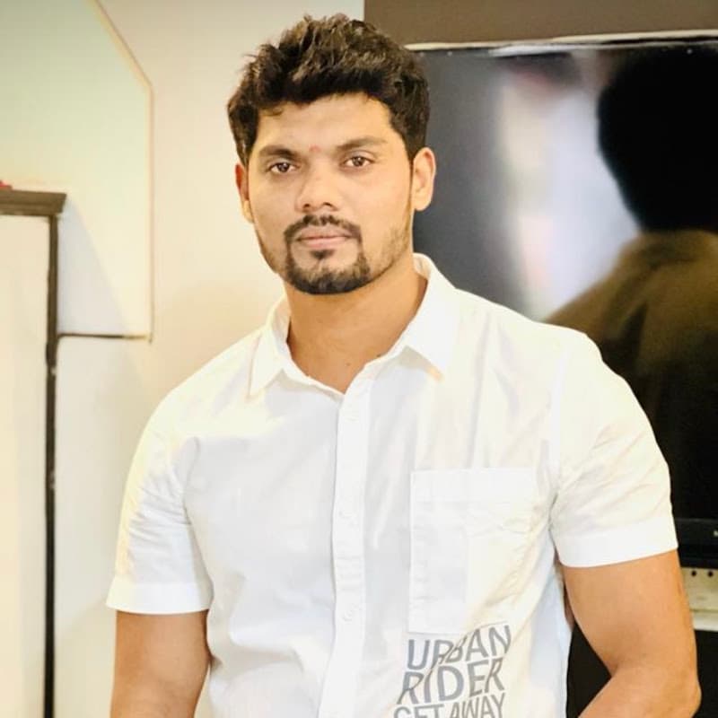 Vijay tayde