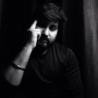 Niraj